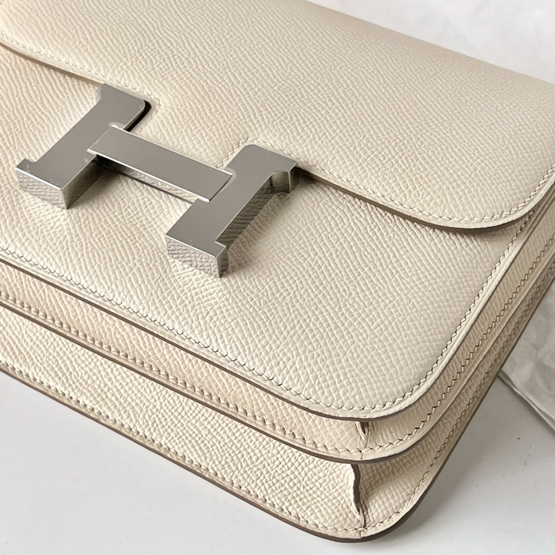 Hermes Constance 24cm Shoulder Bag In Beton Epsom Leather